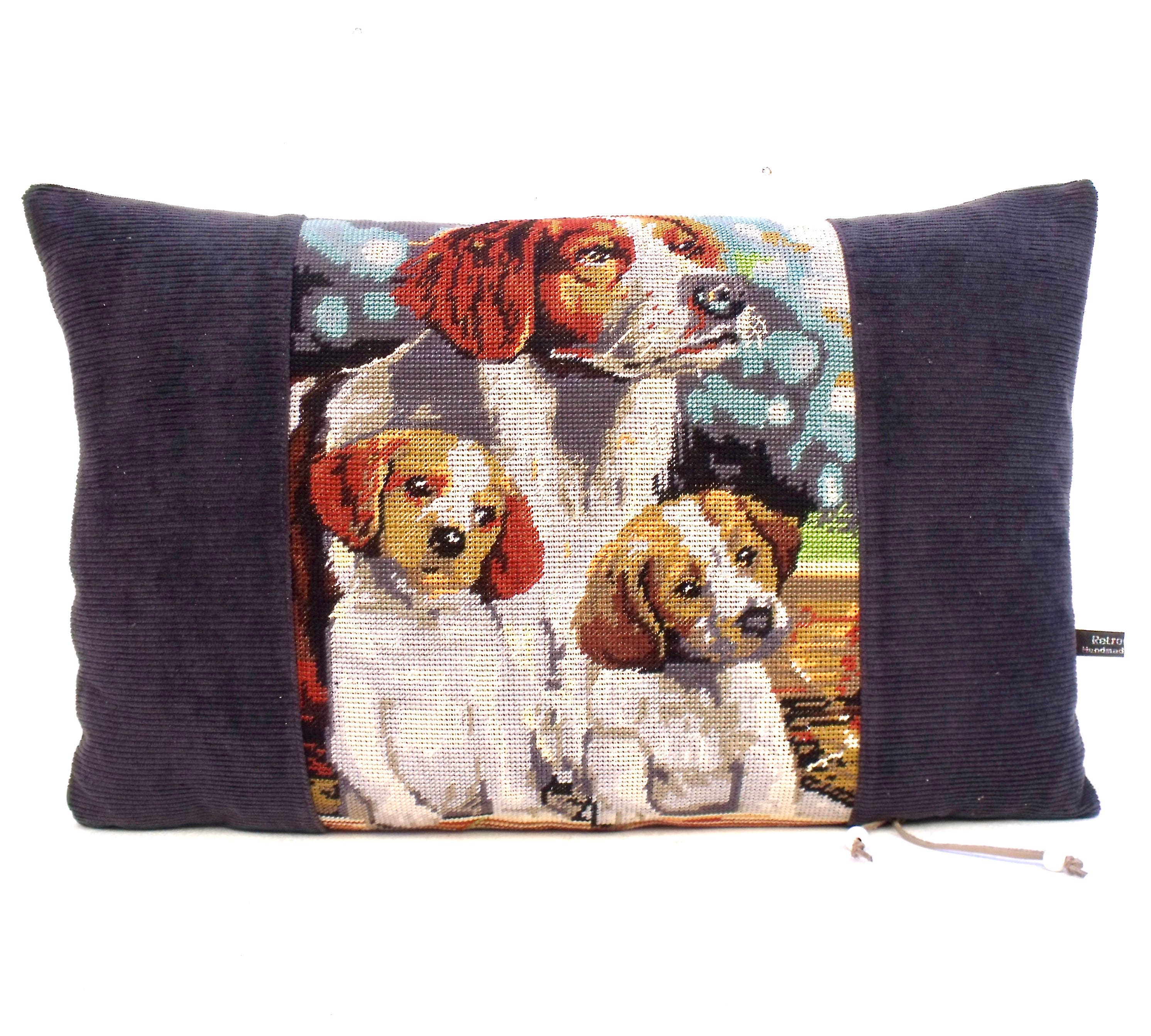 Français Oreiller Tapisserie Point d'aiguille Chien et Chiots Bande de Tic-Tac Inverse Grand Coussin