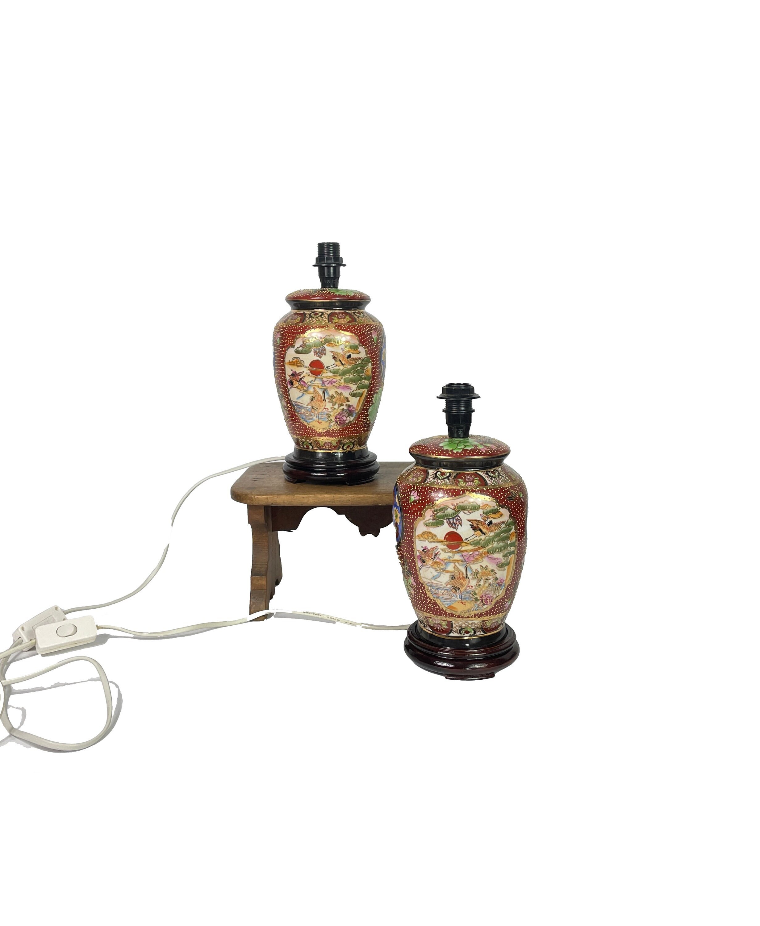 Antique top chinese lamps