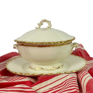 French Antique Ironstone Terre de Fer Sarreguemines 19th century Lidded small Tureen/sauce boat hand gilded / fluted edges