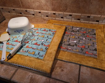 Quilted Dish Drying Mat with Retro Snowmobile Print