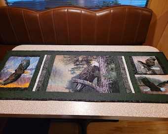 Quilted Table Runner with Eagle Print