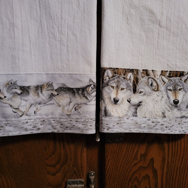 Flour Sack Kitchen, Nursery, or Bathroom Towel with Wolf Print