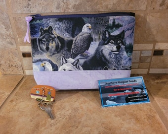 Small Zippered Bag with Wolf Print