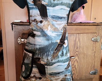 Full Apron, Retro Style with Eagle Print