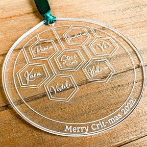 Personalizable Dungeon and Dragons Ornament | D&D Nerdy Gift | Dungeon Master Gift | DnD Christmas | Dnd Ornament