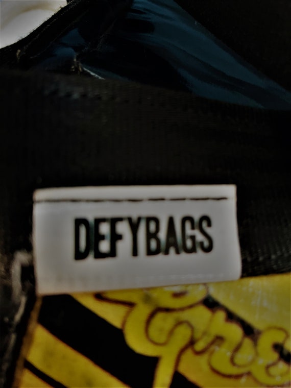 Rare  Defy bag hand-crafted in Chicago from vinta… - image 6
