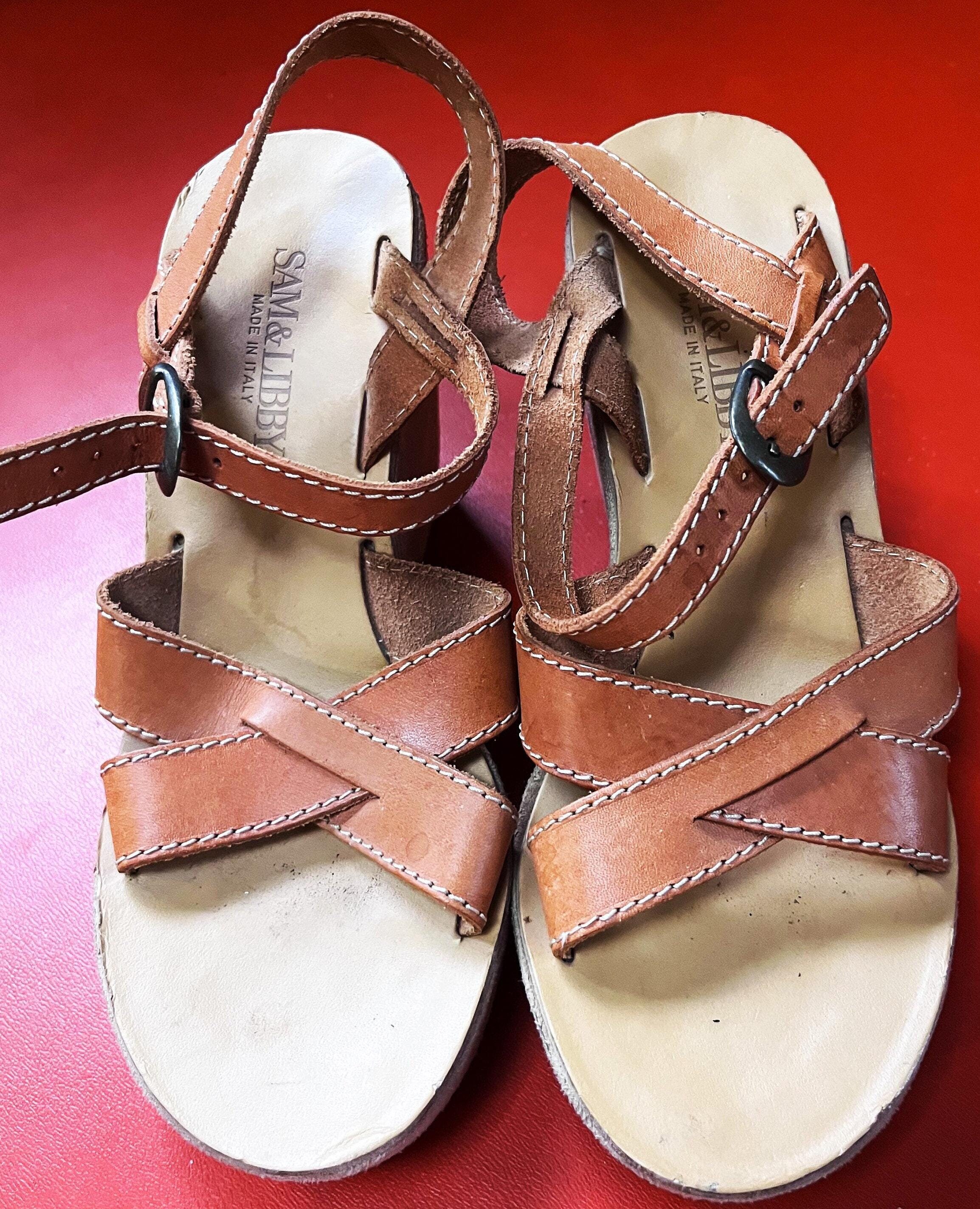 Chaussures Clarks originals Wallabee en daim beige pour homme.-41 Beige Chaussures Clarks originals Wallabee en daim beige pour homme.-41 Beige