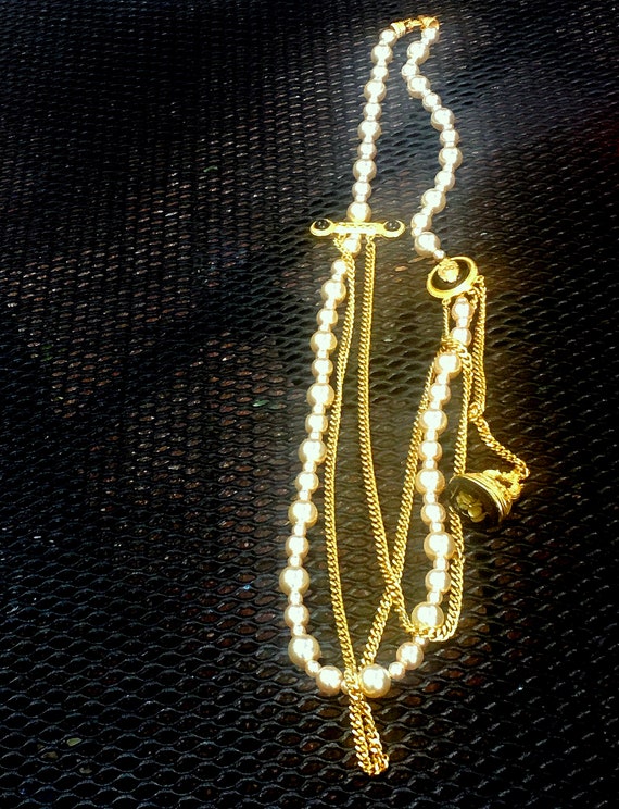 Ben-Amun necklace