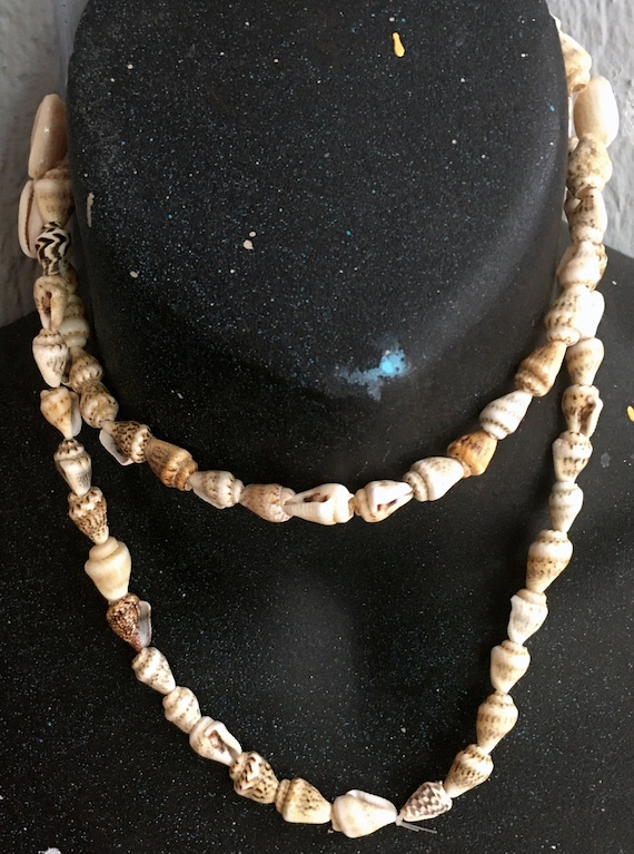 Vintage and Long natural small  shells necklace. G