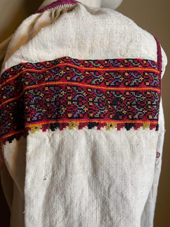 Antique 1920s 1930s Romanian Hungarian Hand Embro… - image 4