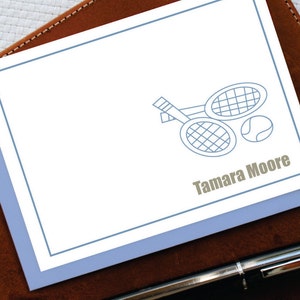 Presentes de tênis para mulheres, conjunto de artigos de papelaria para tênis, raquetes de tênis personalizadas, notas, artigos de papelaria esportivos, presente para treinador de tênis, TNC002