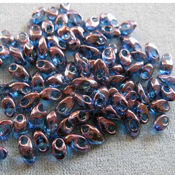 magatama beads