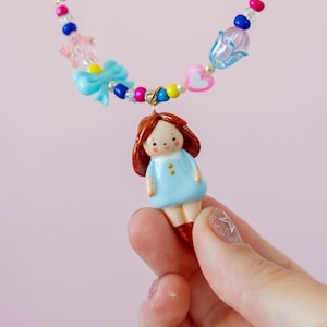 Miniature Girl Pendant Necklace, Colorful Beaded Jewelry, Kawaii Doll Charm, Whimsical Gift for Her – Mandarinas Atelier