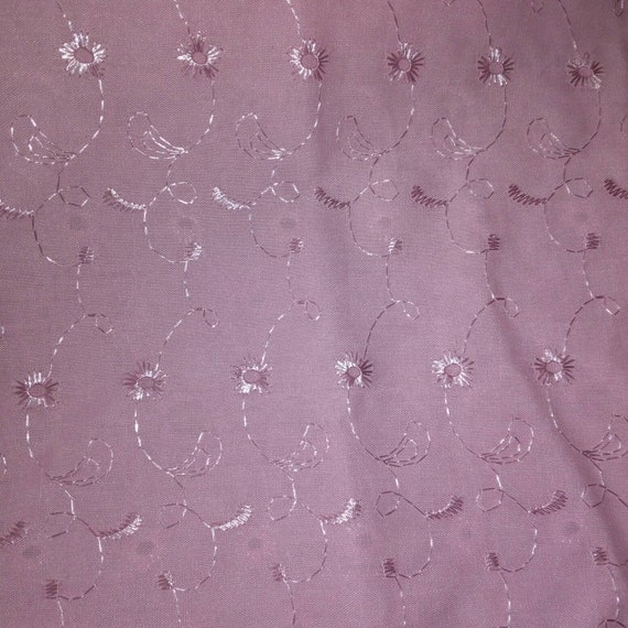 pink eyelet
