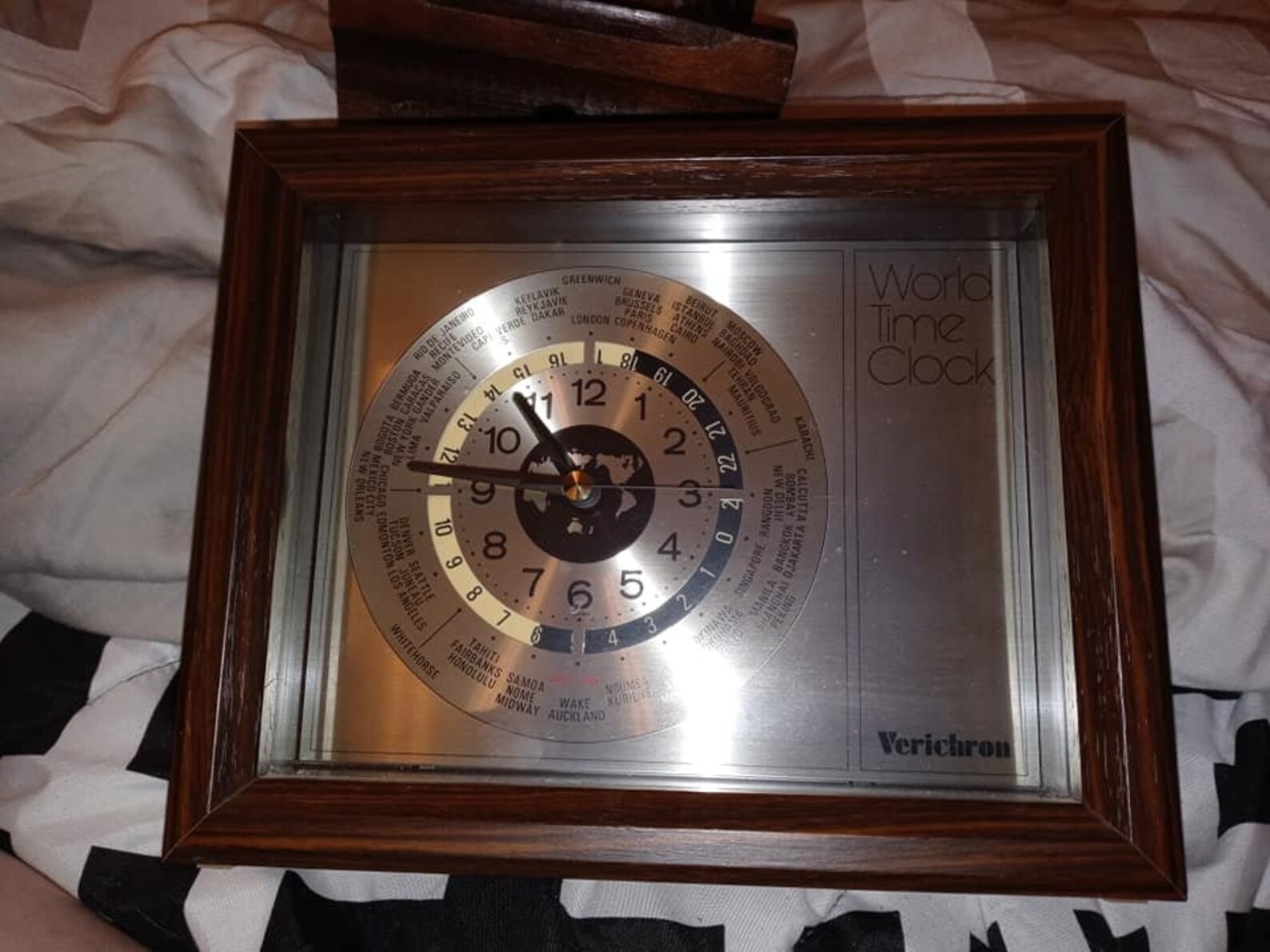 Vintage Verichron Quartz World Time Zone Clock Etsy