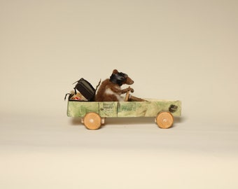 NOT FOR SALE...Needle felted mouse...'going for a picnic!'
