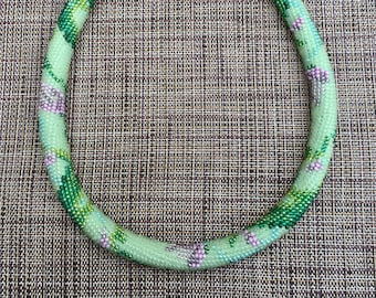 Green Floral Bead Crochet Necklace