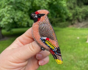 Bohemian Waxwing Brooch/Pin, Bird Brooch, Waxwing Bird Pin, Beaded Brooch, Bird Brooch, Beadwork Pin