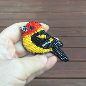 Tanager Brooch/Pin, Bird Brooch, Tanager Bird Pin, Beaded Tanager Brooch, Winter Bird Brooch, Western Tanager Brooch