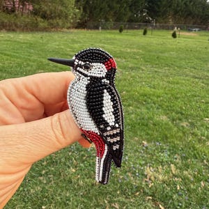 Woodpecker Brooch/Pin, Bird Brooch, Woodpecker Bird Pin, Beaded Brooch,  Bird Brooch, Beadwork Pin