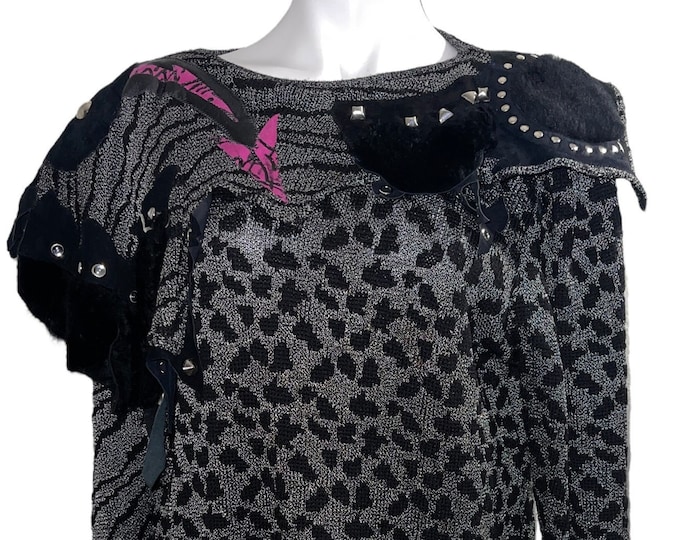 Vintage Patchwork Shoulder Animal Print Sweater...   Sz Med