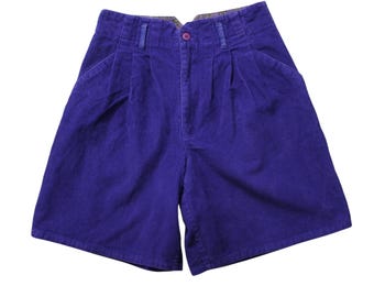 Vintage Women's Corduroy Shorts... Sz 9/10