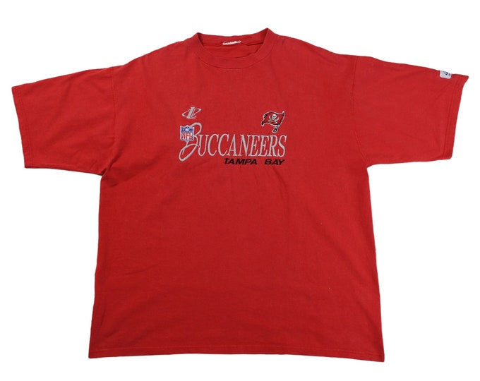 Vintage NFL Tampa Bay Buccaneers T-shirt...