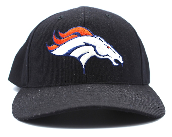 Vintage NFL Denver Broncos Snapback Cap....