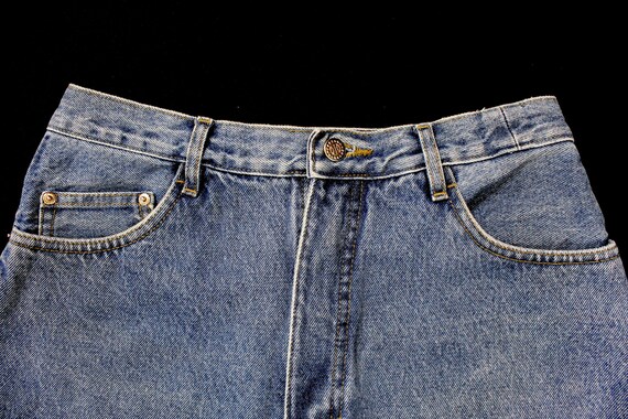 Vintage Women's Calvin Klein Denim Jean Shorts...… - image 3