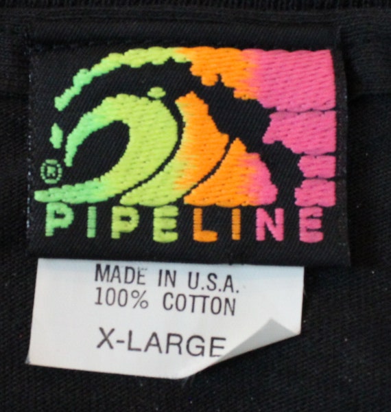 Vintage Men's 1990s PIPELINE Surfer T-shirt... Sz… - image 5