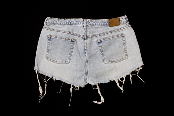 Vintage Women's Calvin Klein Denim Jean Shorts...… - image 2