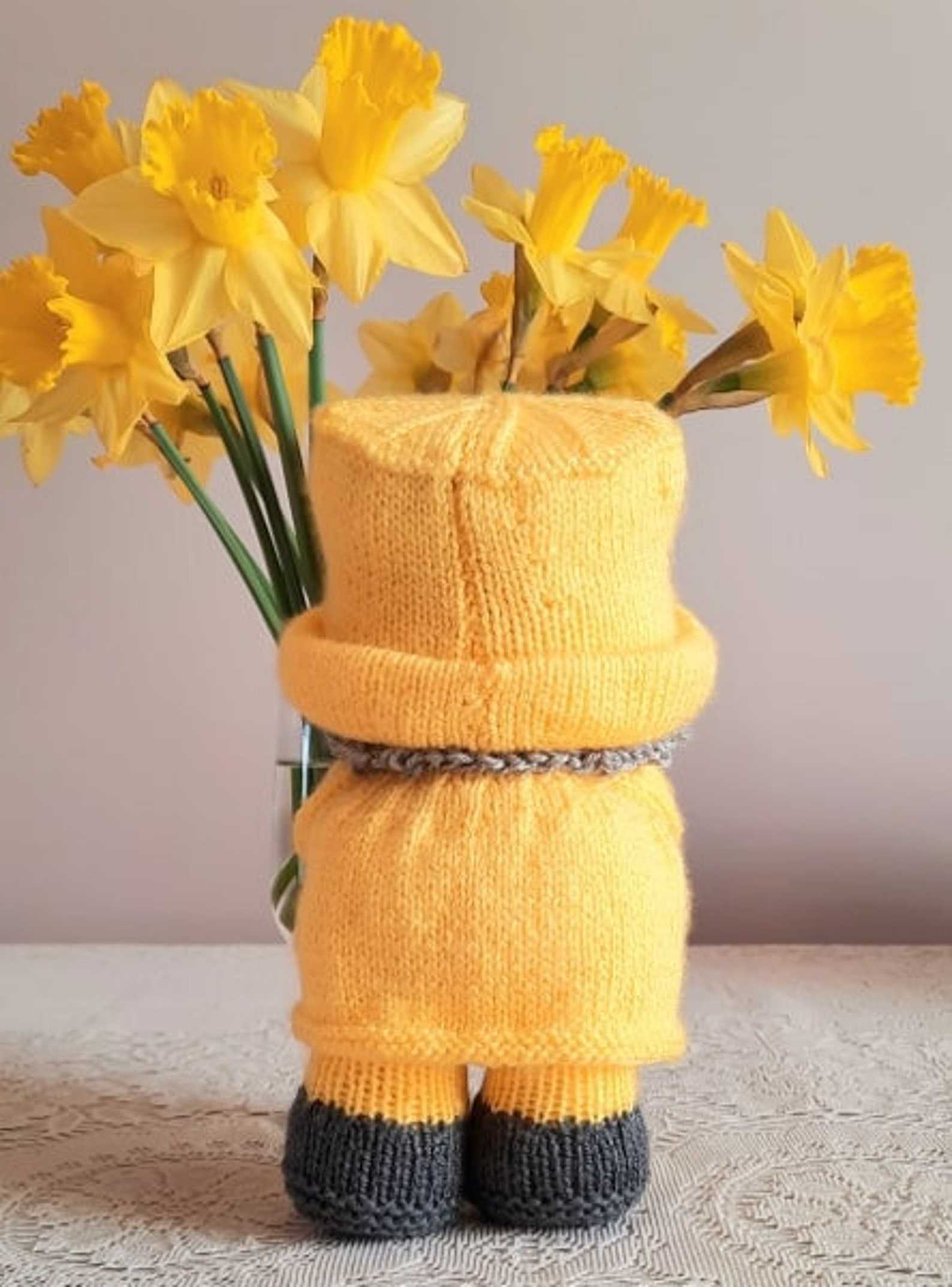 PDF Knitting Pattern Queen Elizabeth II Knitting Pattern Etsy