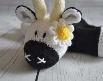 PDF KNITTING PATTERN - Lazy Daisy Cow Knitting Pattern Download From Knitting By Post
