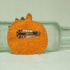 Felt Pumpkin Hair Clip, Wool Felt Halloween Barettt, Thanksgiving Pumpkin Ready to Ship image 4