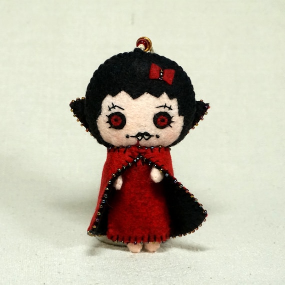 Goth Art Doll *Made to Order Wool Felt Halloween Ornament Girl Vampire Doll Girl Dracula
