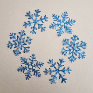 12 Edible Frozen Style Snowflake Cake Decorations. Edible Snowflake Cake  Toppers. Edible Snowflakes. 