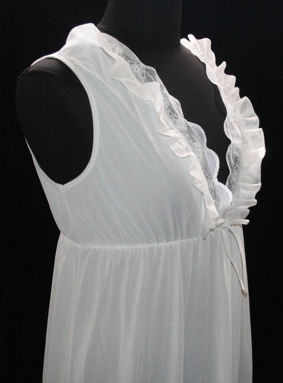 Vtg Ivory Nightgown Lingerie Sz S M Lace Trim Ruf… - image 3