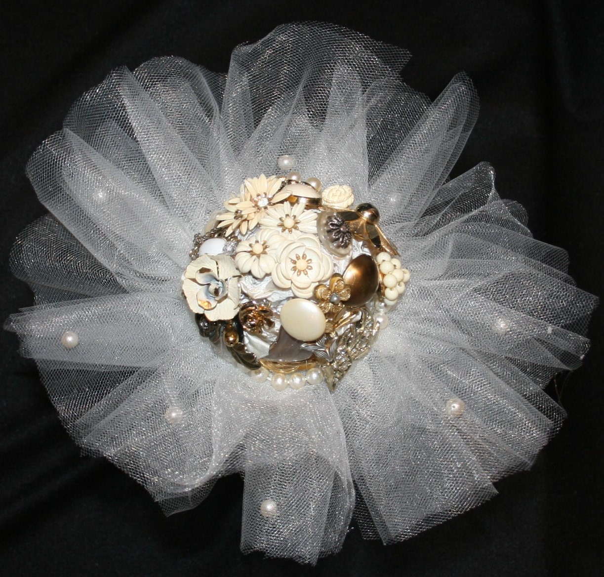 Elegant Vintage Costume Jewelry Bouquet Ivory 10 Diameter Tulle Pearls