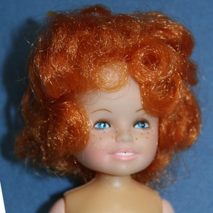 VTG Knickerbocker orphelines poupée Annie 1982 6&quot; grands jouets Vinyl w / pantalon