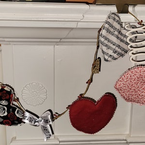 Valentines Day, Decor, Garland, Hearts, Love, Heart,  Music, Home, Gift, Women, Red, Black, Classic, Music Note, Conversation Hearts, Notes