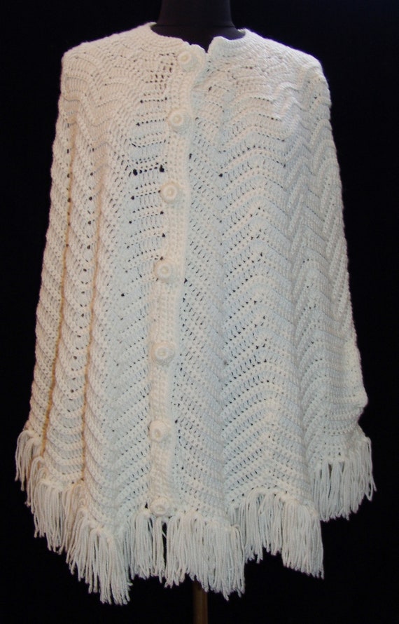 Poncho Homemade Vtg Vintage Crochet Knit White Che
