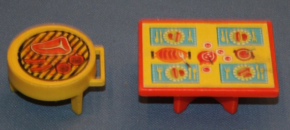 fisher price plastic picnic table