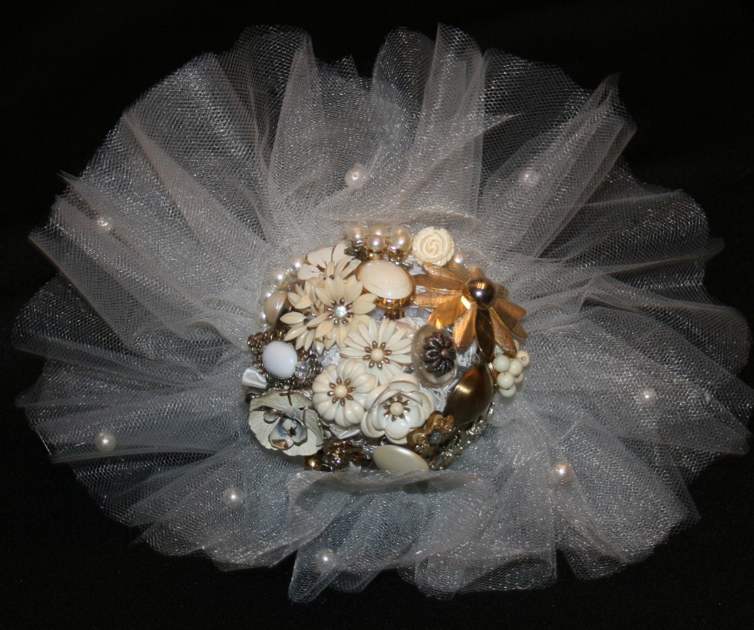 Elegant Vintage Costume Jewelry Bouquet Ivory 10 Diameter Tulle Pearls