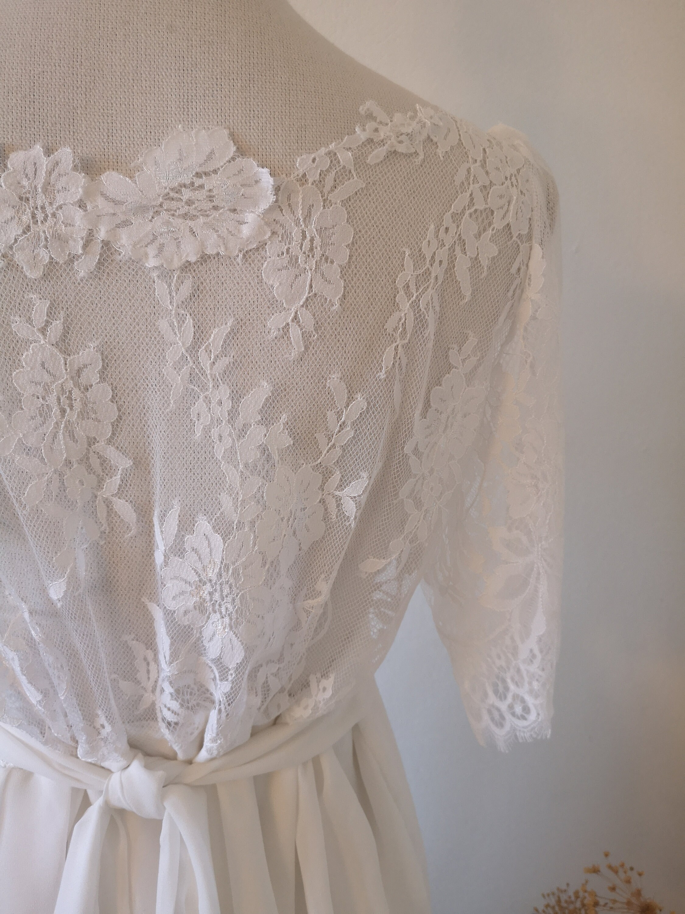 The Best Sparkling Lace Wedding Dress. Sparkly Flowy Wedding Dress
