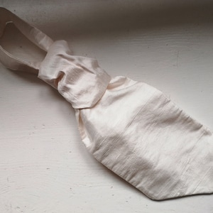 Plastron, made from pure silk for the groom