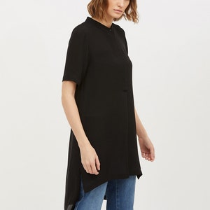 Short Long Tunic in Silk Double Georgette Black Relaxed Short Sleeve Women Clothing with Front Pleat and Mother of Pearl Buttons image 3