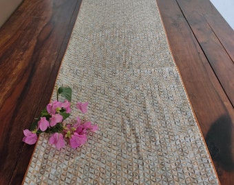 Linen Embroider Table Runner for Living Room or Wedding Table, Handmade Home Decor for Dine Room Dinning Table, Decorative and Modern