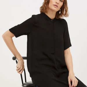 Short Long Tunic in Silk Double Georgette Black Relaxed Short Sleeve Women Clothing with Front Pleat and Mother of Pearl Buttons image 6