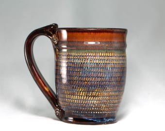 18oz Pottery Mug, Textured Rustic Glaze, Wheel Thrown Beverage Cup (S39)