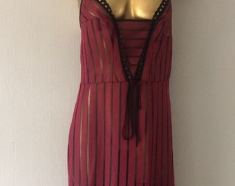 Vintage burgundy and black slip / nightdress size UK 8-10